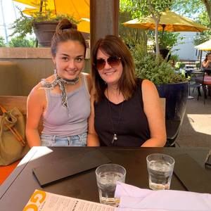 Meet your Posher, Cambria